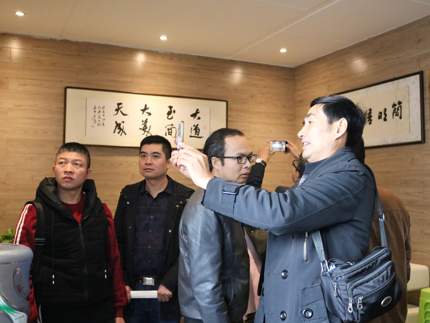 蜀黔名師名校長工作室跨省深度學(xué)習(xí)交流