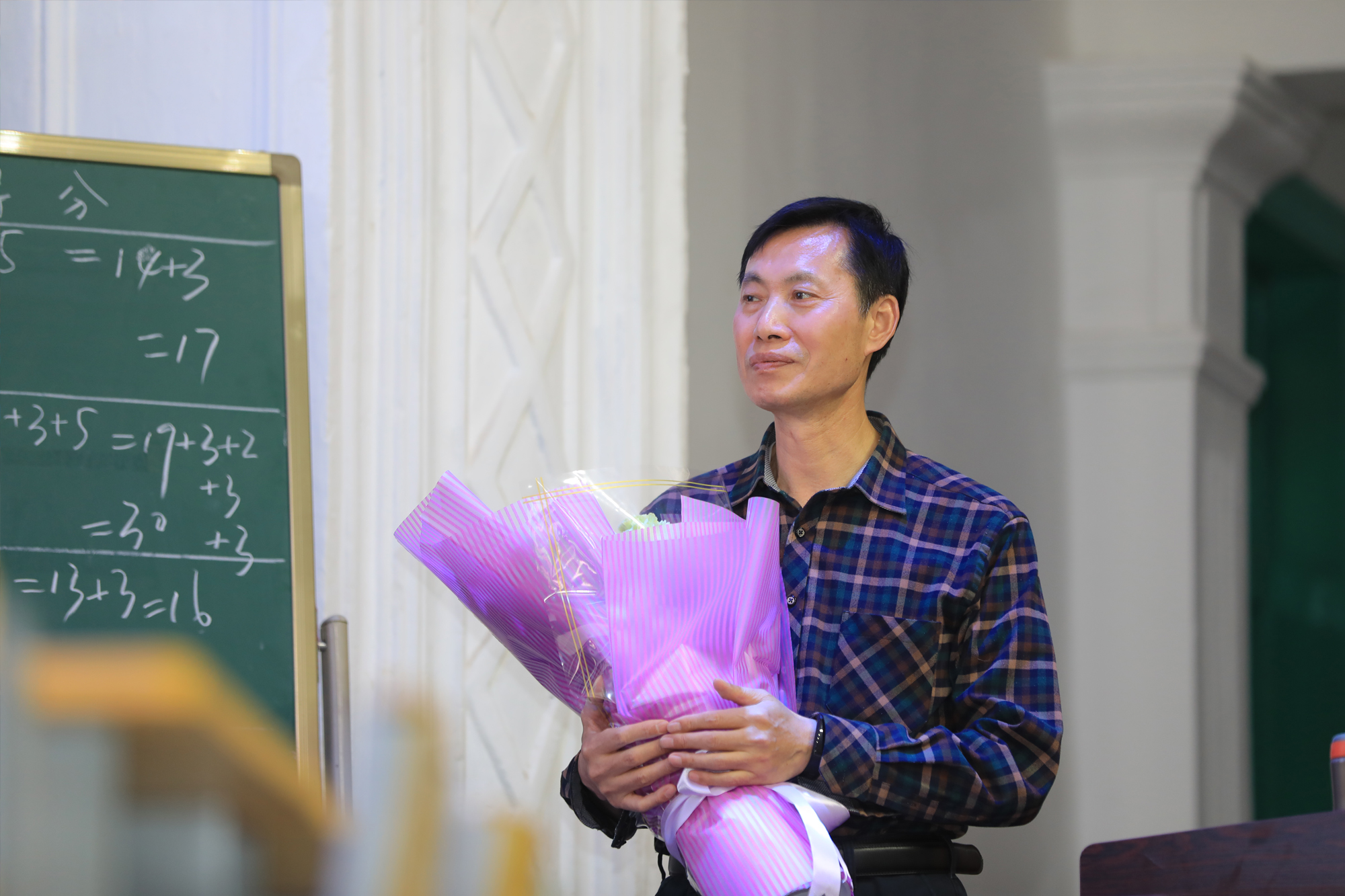 全國教學(xué)轉(zhuǎn)型與課堂創(chuàng)新高峰論壇課堂風(fēng)采展示美圖賞析。