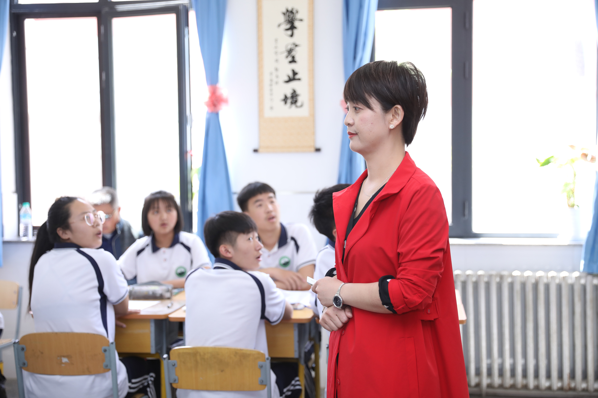 全國教學(xué)轉(zhuǎn)型與課堂創(chuàng)新高峰論壇課堂風(fēng)采展示美圖賞析。