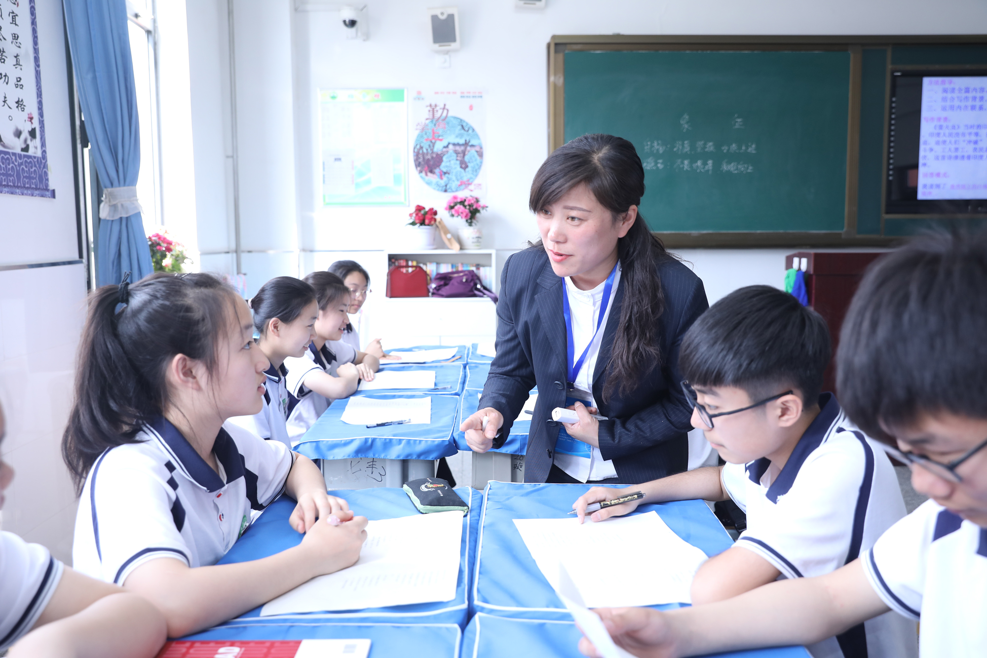 全國教學(xué)轉(zhuǎn)型與課堂創(chuàng)新高峰論壇課堂風(fēng)采展示美圖賞析。