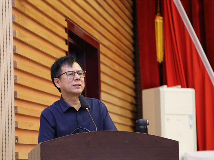 6145a4d417ab6.jpg